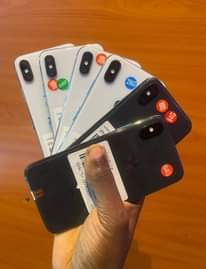 A picture of SMARTPHONES