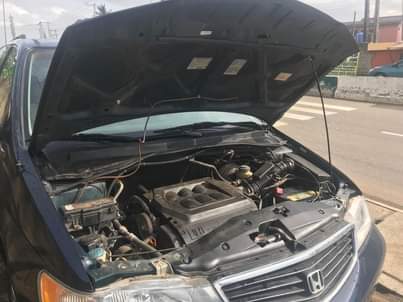 A picture of 2000 Honda Odyssey