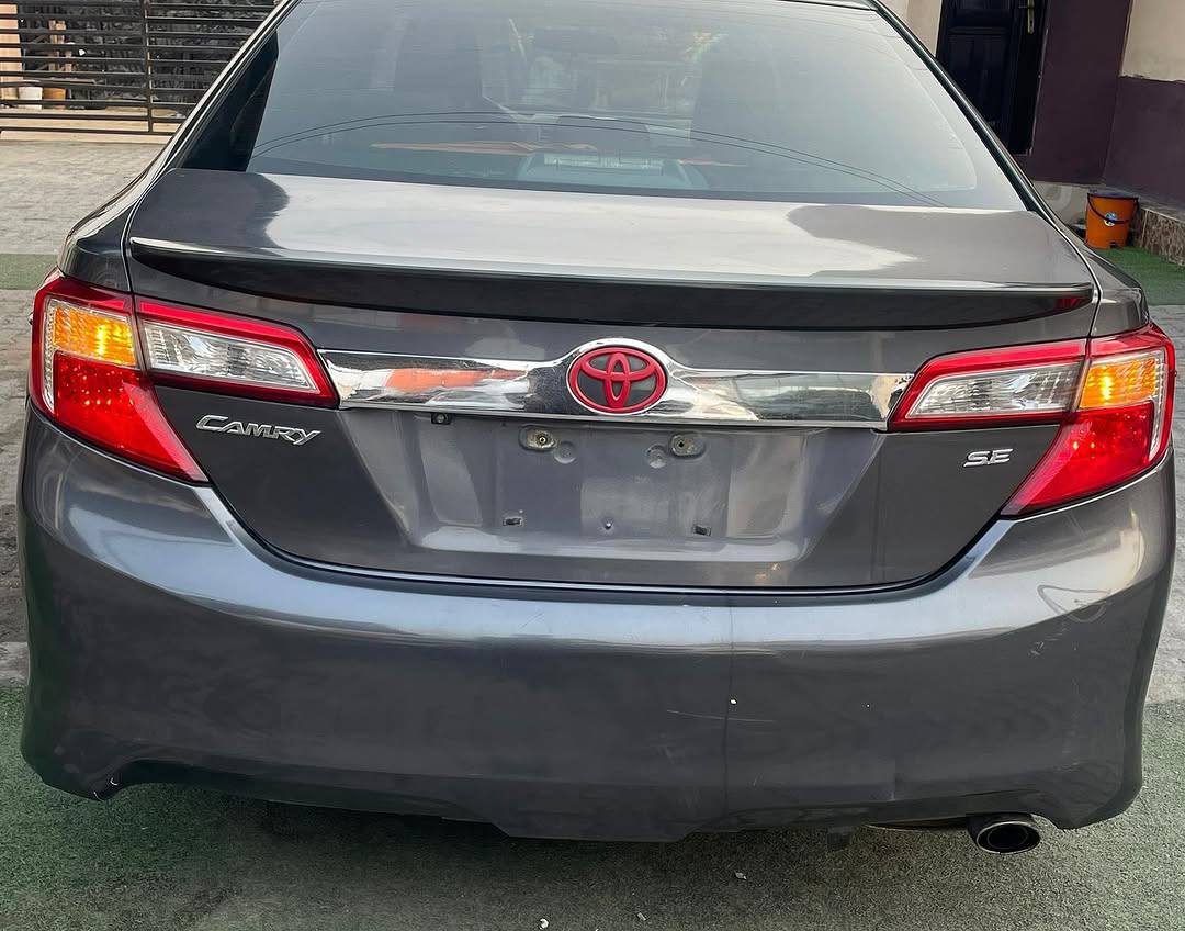 A picture of Clean used 2012 Toyota camry SE For Sale.