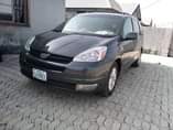 A picture of Toyota sienna 2006