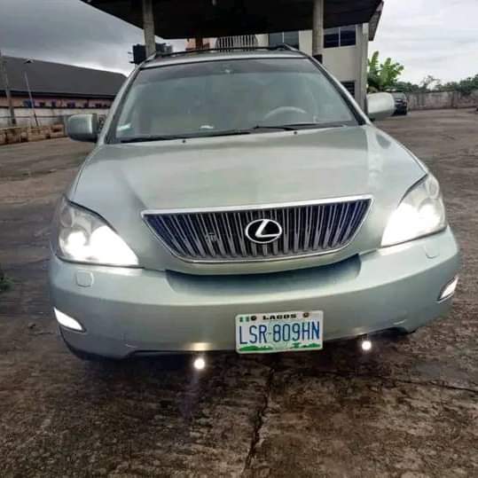 A picture of Car