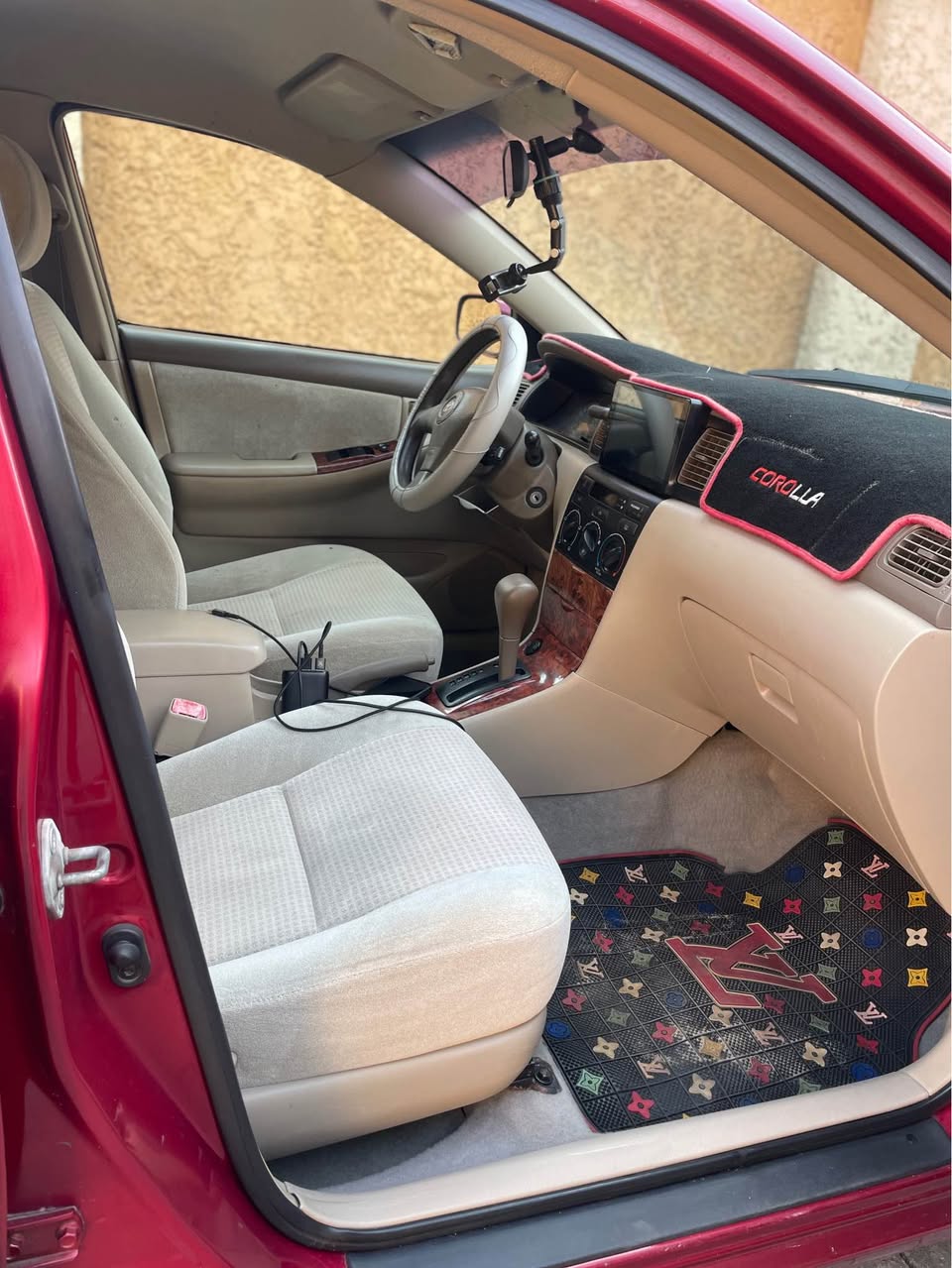 A picture of Toyota Corolla LE