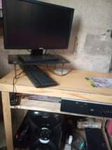 A picture of Hp core dual prossesor 2 80 HDD 300 Ram 2