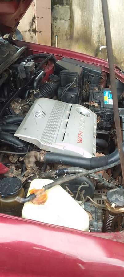 A picture of Toyota Highlander for sale Engine Gear Ac Price 3 7m