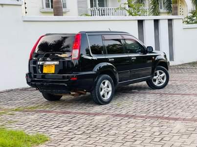 A picture of Nissan X trail