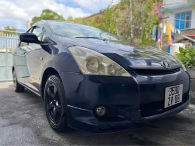 used toyota wish