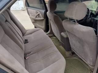 A picture of 2000 Toyota Camry