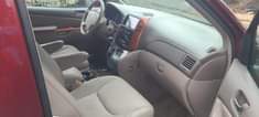 A picture of Toyota sienna toks XLE