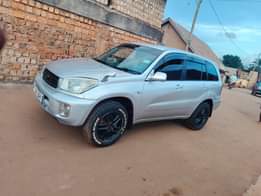 A picture of Toyota RAV4 2003 On sell 12million negotiable 0753877691 0787361769