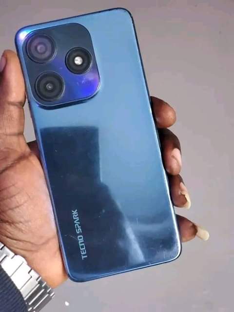 tecno spark