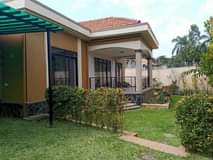 A picture of Kampala Uganda off munyonyo road 4 bedrooms house on sale