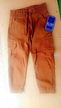A picture of Boys pants