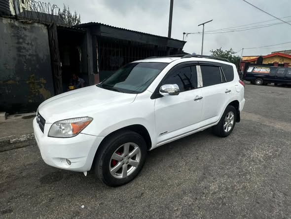 A picture of 2009 Toyota RAV4 for sale