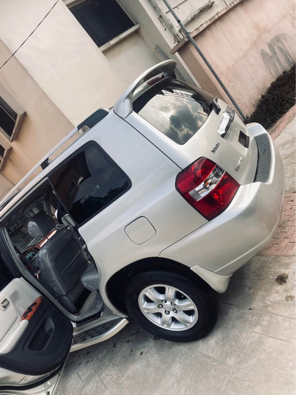 A picture of Toyota Highlander