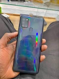 A picture of Samsung a21
