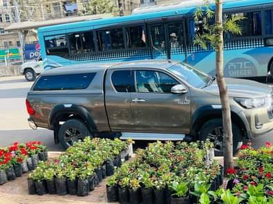 used toyota hilux