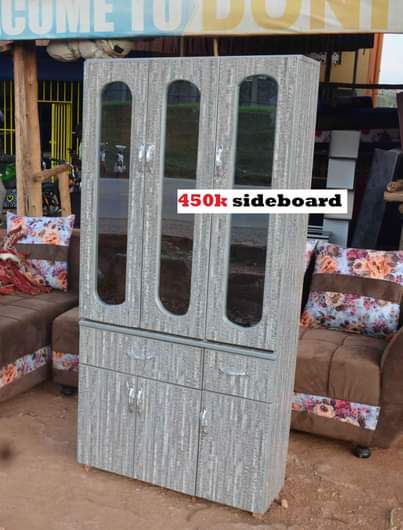 A picture of Sideboard O751704739