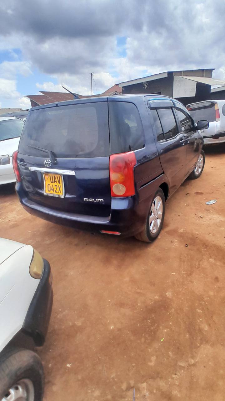 used toyota raum