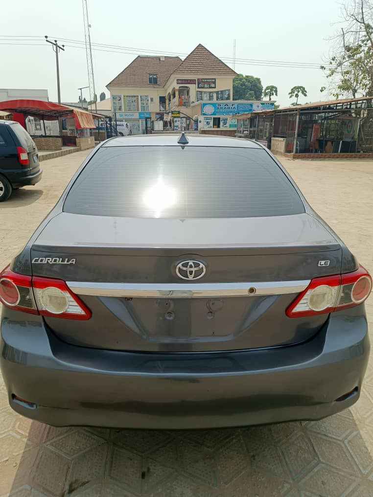 A picture of Toyota Corolla LE