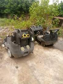 A picture of All item an trucks