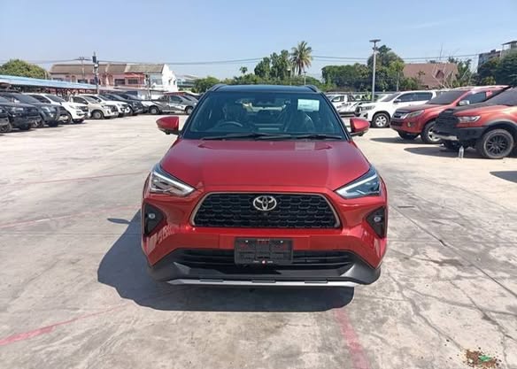 A picture of 2026 TOYOTA SUV PREMIUM LUXURY YARIS CROSS 1 5 2WD