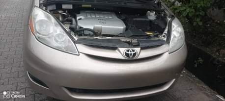 A picture of 2007 Toyota sienna