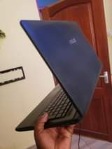 A picture of ASUS LAPTOP