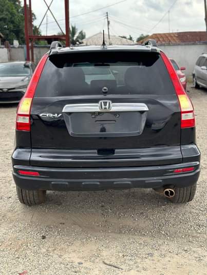 A picture of FIRST BODY A Neatly Used Honda CR V 2010 Model