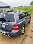 A picture of 2005 Toyota Highlander Hkak