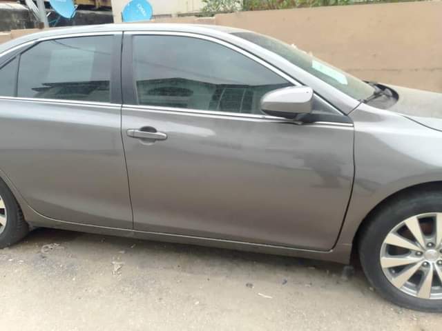 A picture of Tokunbo 2016 Toyota Camry LE accident free first body 2016