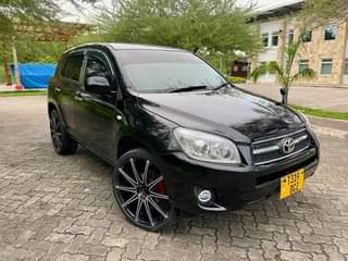 A picture of RAV4 MISS TZ GARI KALI SNAA BEI MILION 16
