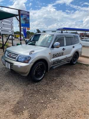 used mitsubishi pajero