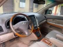 A picture of Lexus Rx350 2007 model 5m 07016465417