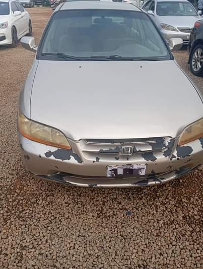 A picture of Honda accord 2000 model AC chilling
