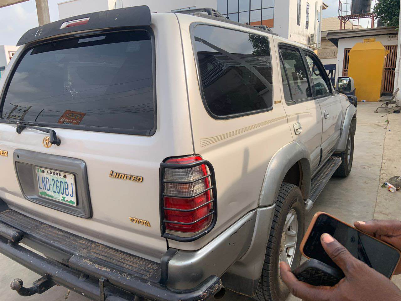 A picture of Toyota 4Runner