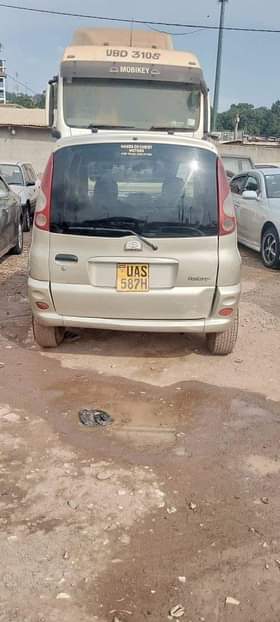 A picture of Toyota funcargo