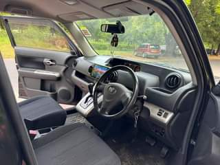 A picture of TOYOTA RUMION Reg number D X G Year 2009 Engine