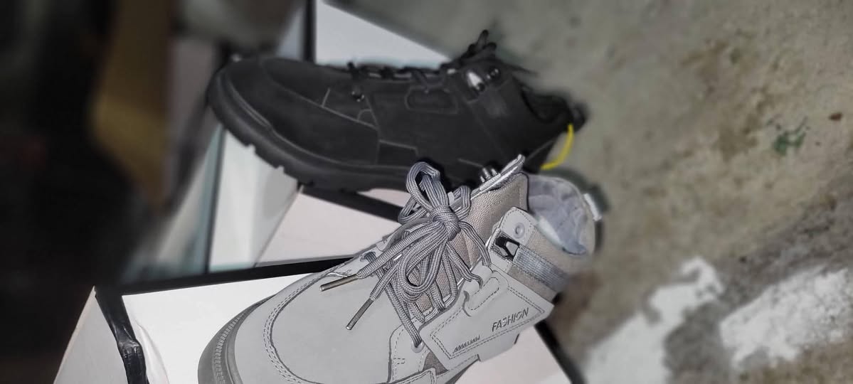 classifieds/shoes