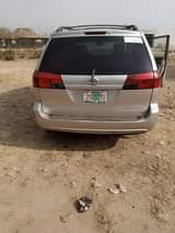 A picture of Toyota sienna