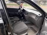 A picture of Kia Rio 09 09013160359
