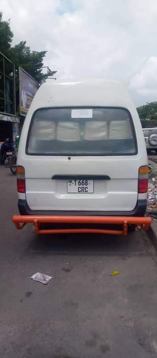 A picture of TOYOTA HAICE