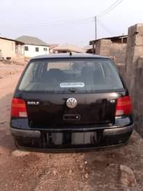 A picture of 1998 Volkswagen Golf 4