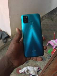 A picture of INFINIX SMART 5 GB32 RAM2 Iko vzur inamstar mmoja ila