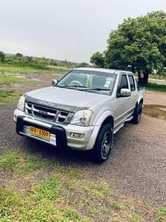 isuzu kb300