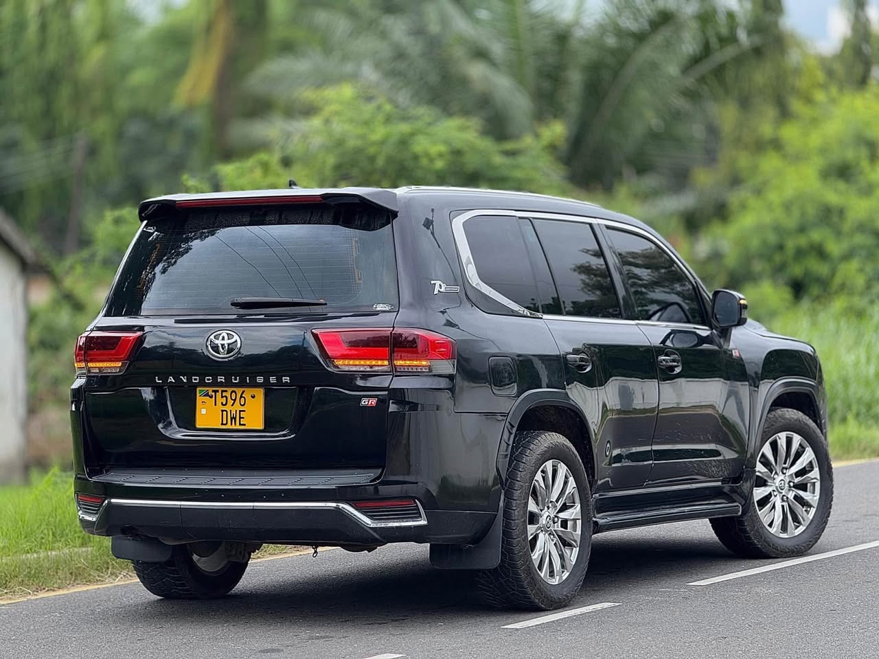A picture of TOYOTA LANDCRUIZER V8 Contract 0612989162