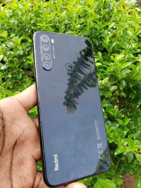 A picture of REDMI NOTE 8. WORKING WELL. ONLY MISSING RUBBER VOLUME BUTTONS