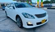 A picture of TOYOTA CROWN ATHLETE