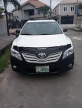 A picture of 2010 Toyota Camry sport edition Spider Full option