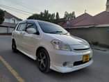 A picture of 2005 TOYOTA RAUM