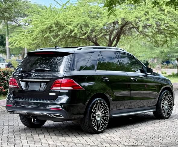A picture of MERCEDES BENZ GLE 350D ONSALE